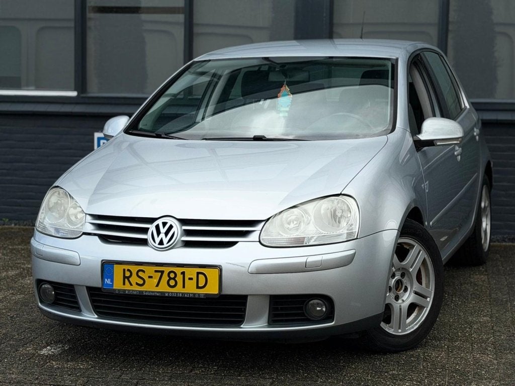 Volkswagen Golf 1.4 Turijn |Airco |CruiseC |Nieuwe APK |, Auto's, Metallic lak, Gebruikt, 4 cilinders, 610 kg