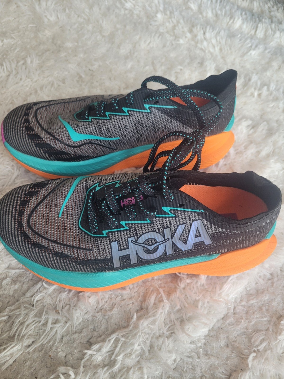 Hoka One One hardloopschoenen maat 36 2/3, Hoka One One, Overige kleuren, Sportschoenen, Nieuw
