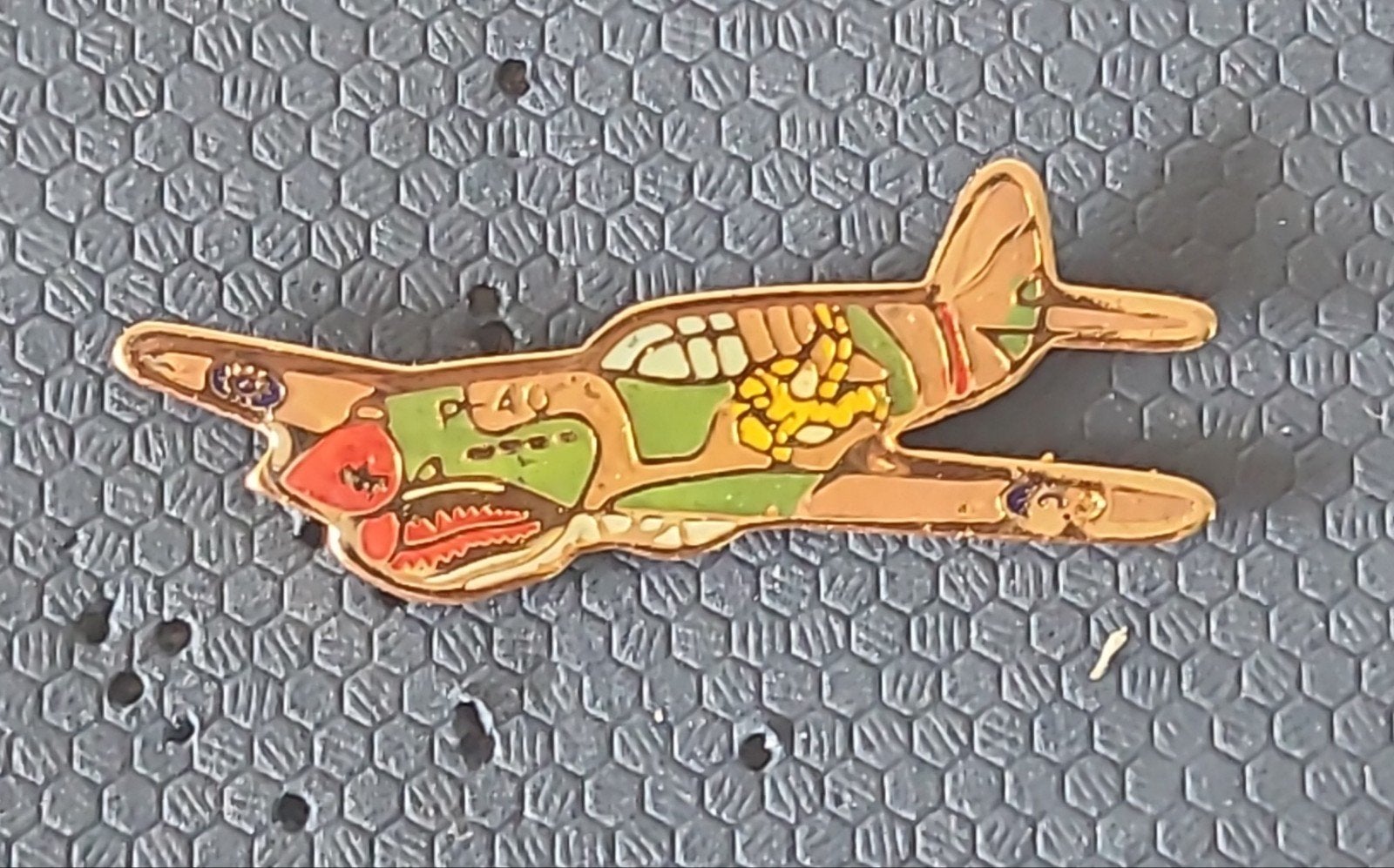 Vintage P-40 Warhawk Vliegtuig Pin - Emaille Speldje, Verzenden
