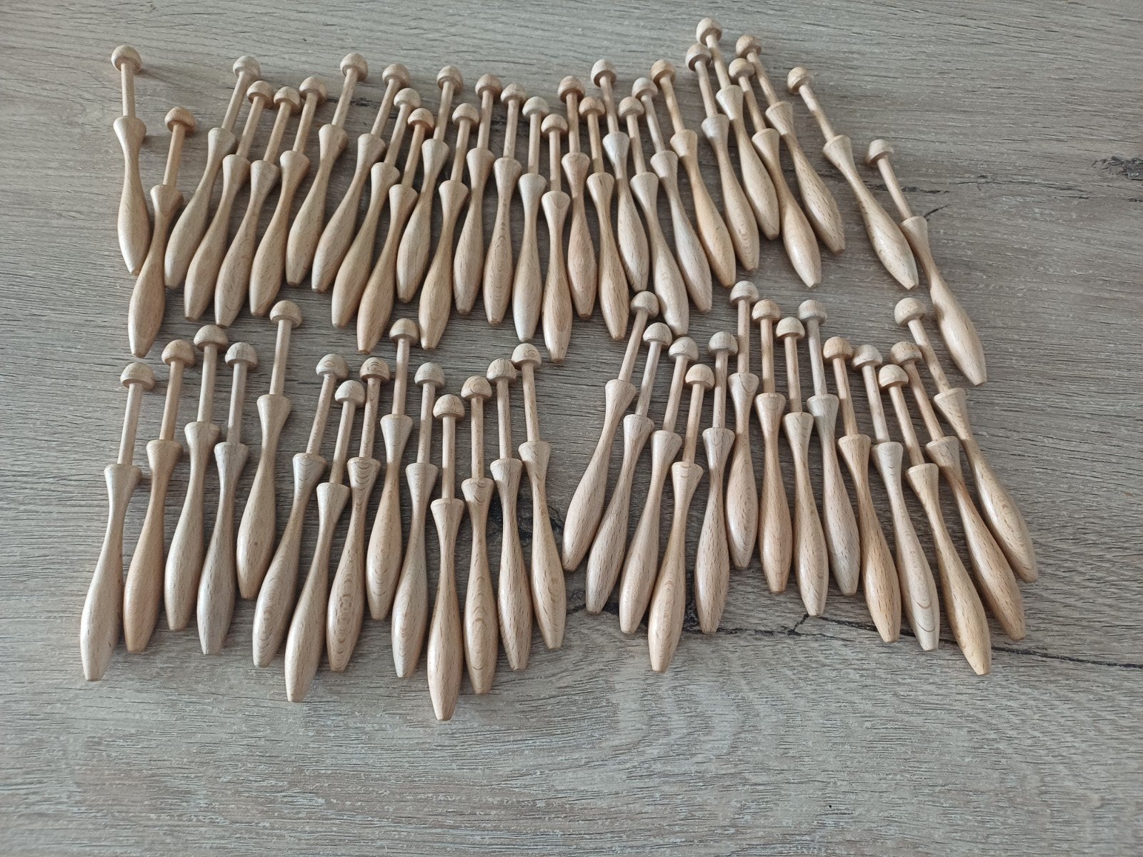 Houten kantklos klosjes / kantklosjes/ 56 stuks, Ophalen of Verzenden, Nieuw