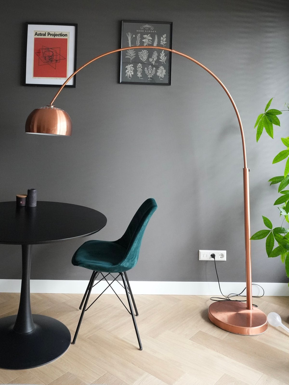 Zuiver Metal Bow vloerlamp – koper, Huis en Inrichting, Ophalen, Zo goed als nieuw, 150 tot 200 cm