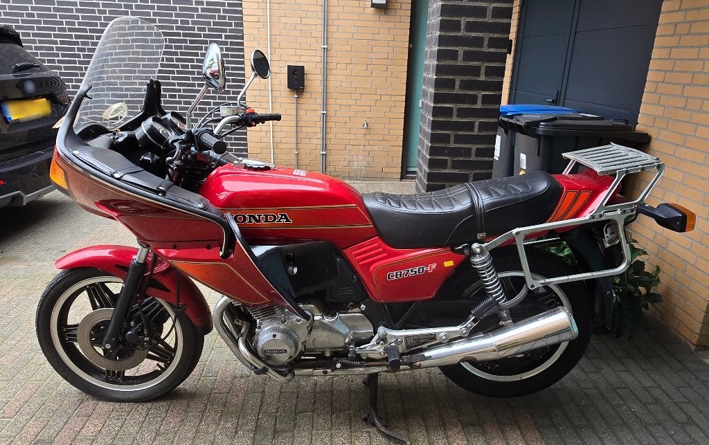 Honda CB 750 F, 1982  19.589 km, Motoren, 750 cc, 4 cilinders, Motorrijbewijs A, Gebruikt