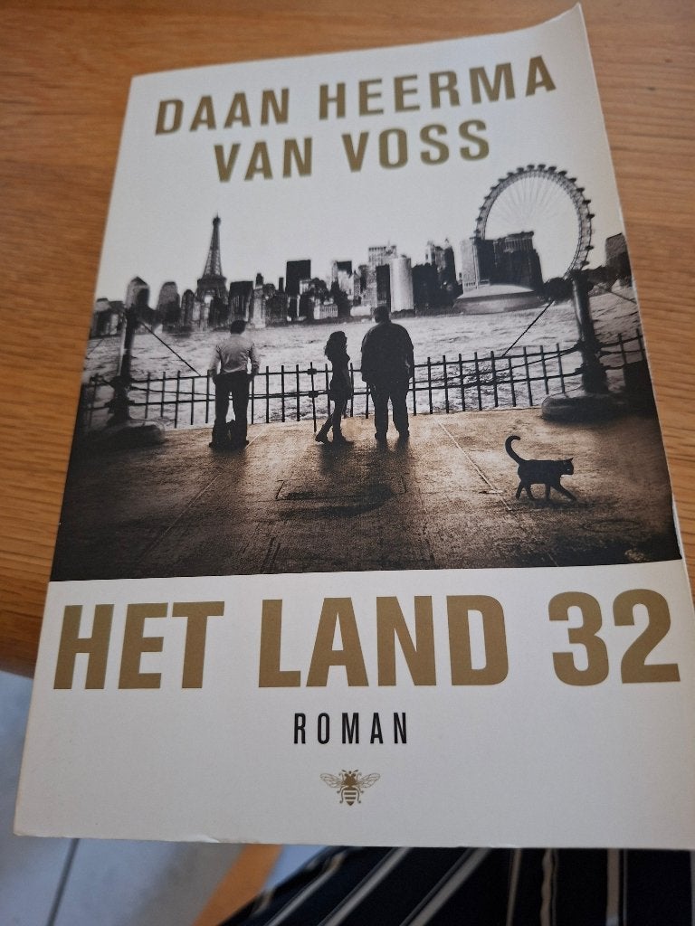 Daan Heerma van Voss, Het land 32, Ophalen of Verzenden