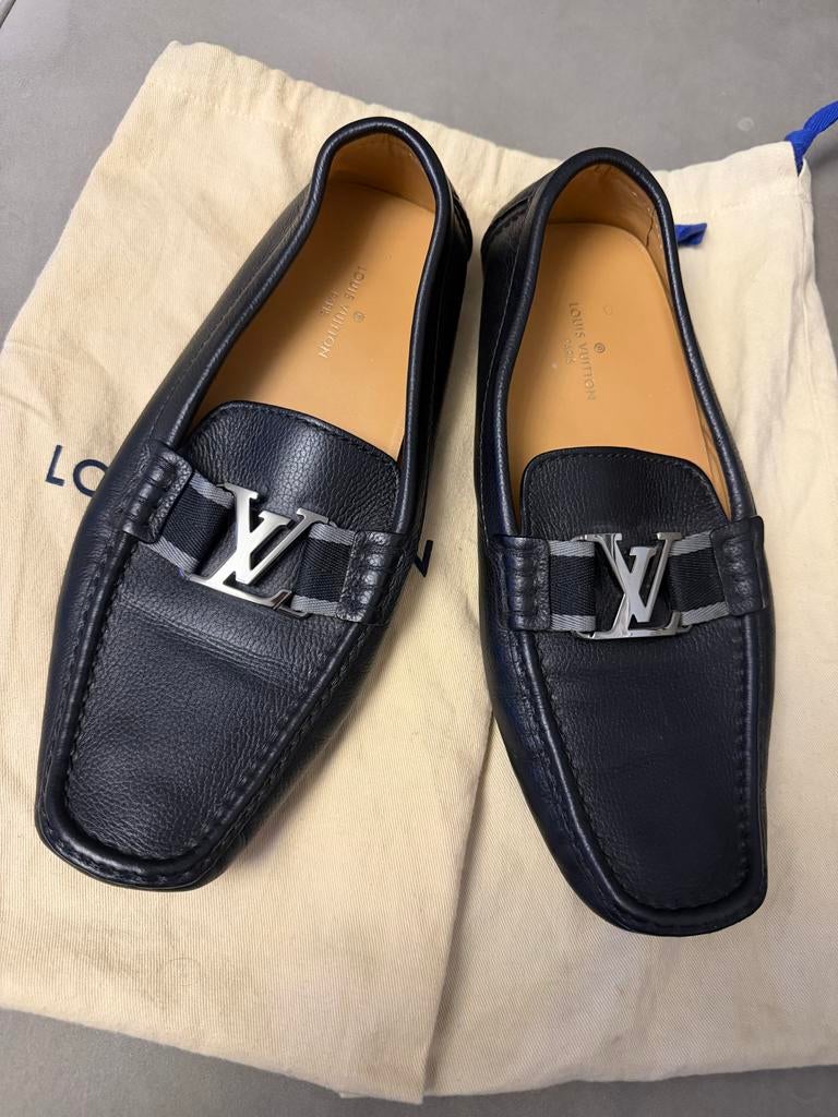 Louis Vuitton instappers maat 43, Kleding | Dames, Schoenen, Ophalen of Verzenden, Gedragen, Zwart, Instappers