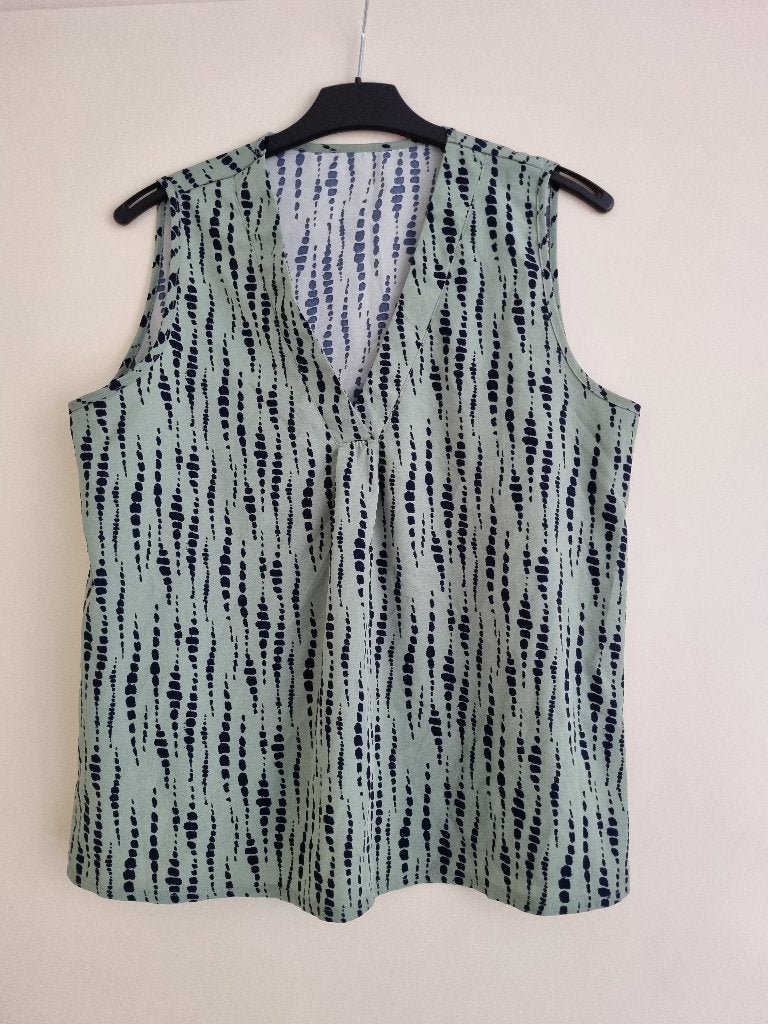 Top voor dames -- maat L - 40 / 42 -- Shein (nieuw!), Maat 42/44 (L), Nieuw, Ophalen of Verzenden, Zonder mouw