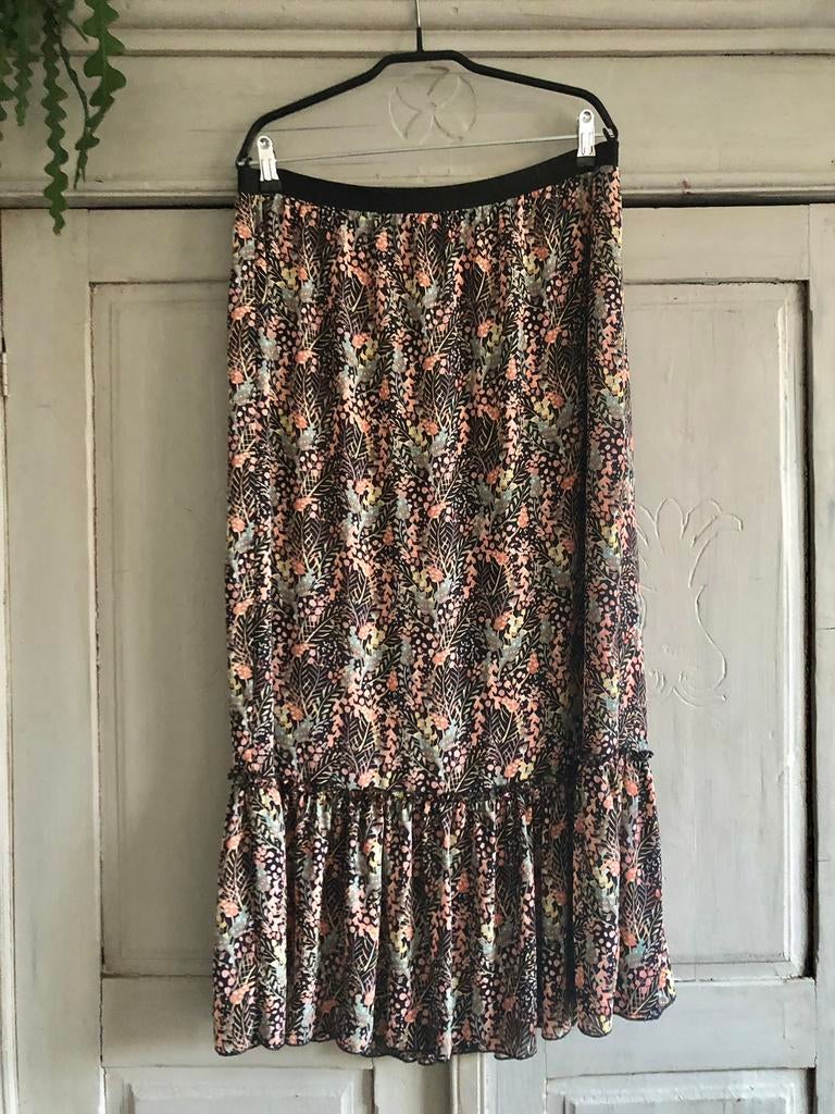 Prachtige fijn gebloemde maxi- ROK Geisha Mt XL 44-46, Ophalen, Zwart, Maat 46/48 (XL) of groter, Zo goed als nieuw