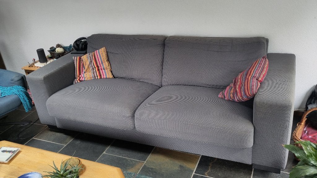 Grijze driezitsbank, Ophalen, Gebruikt, Driepersoons, 75 tot 100 cm