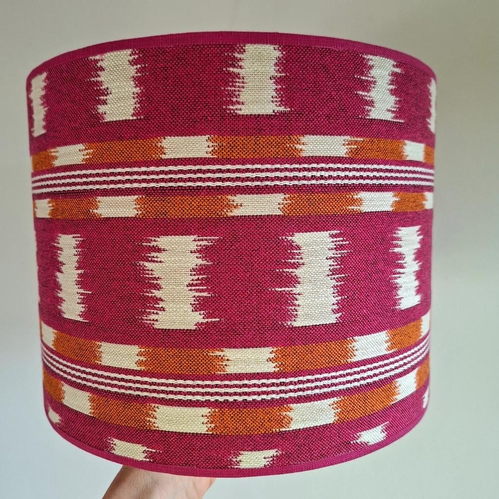 Handgemaakte lampenkap luxe interieurstof fuchsia/brique 3m, Huis en Inrichting, Lampen | Lampenkappen, Ophalen of Verzenden, Nieuw