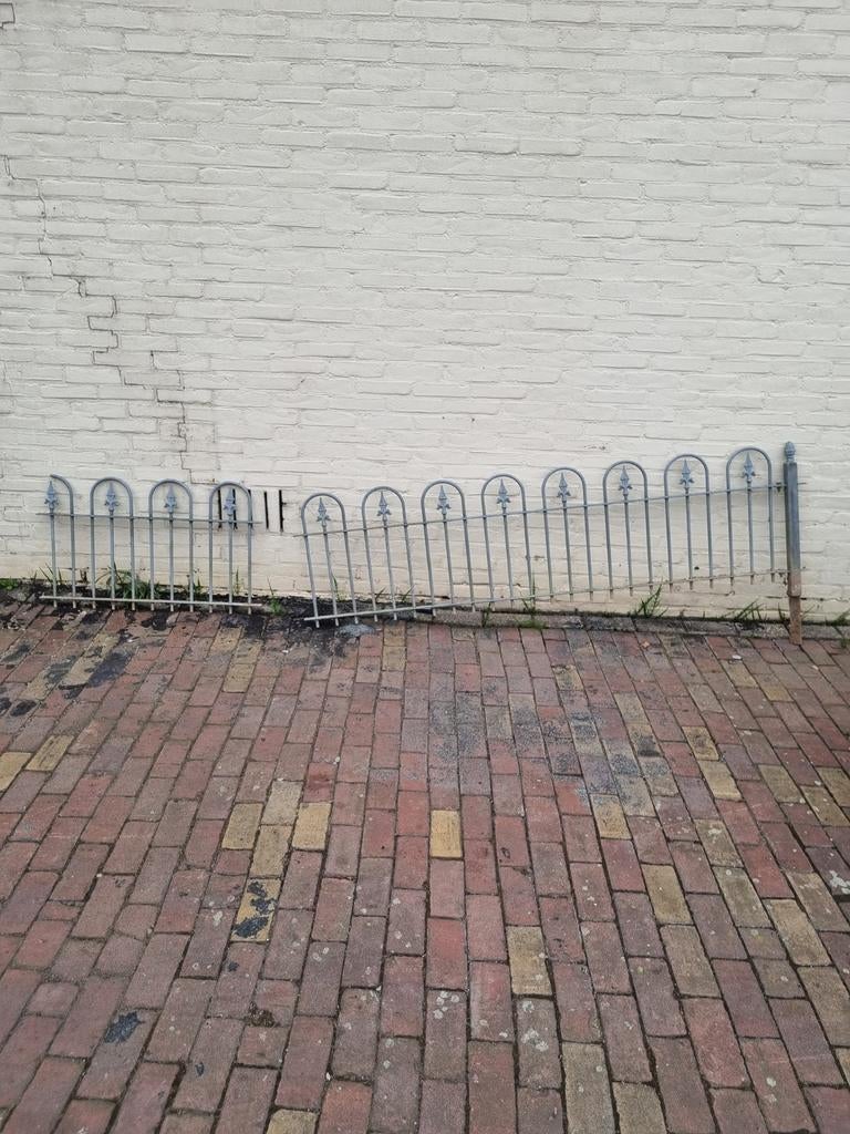 IJzeren hekwerk 55x290 cm - Ideaal voor kleine afscheiding, Ophalen, Gebruikt, IJzer, Tuinhek