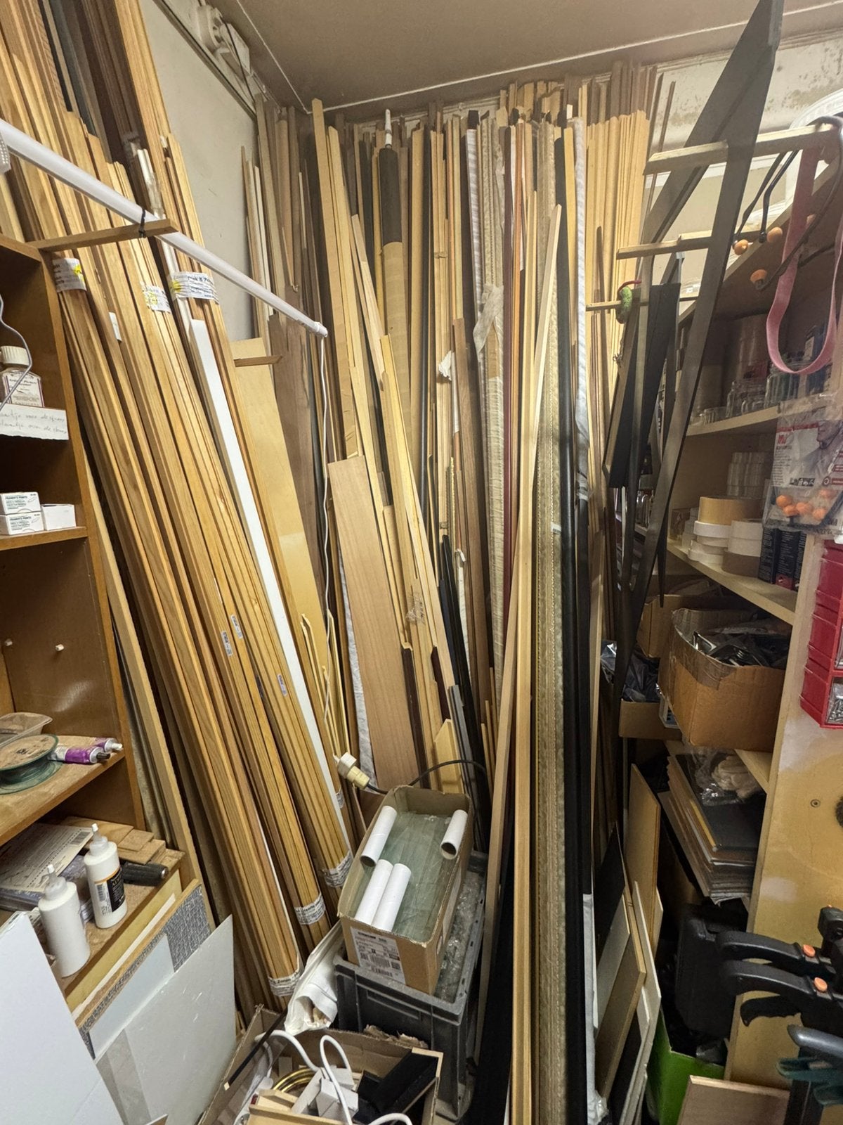 Grote partij lijsten hout, Doe-het-zelf en Verbouw, Hout en Planken, Ophalen, 25 tot 50 mm, Overige typen, Nieuw