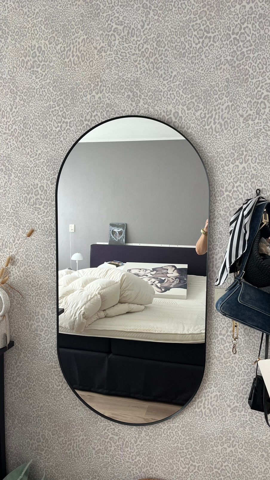 Spiegel ovaal zwart, Huis en Inrichting, Woonaccessoires | Spiegels, Ophalen, Minder dan 50 cm, Zo goed als nieuw, Minder dan 100 cm
