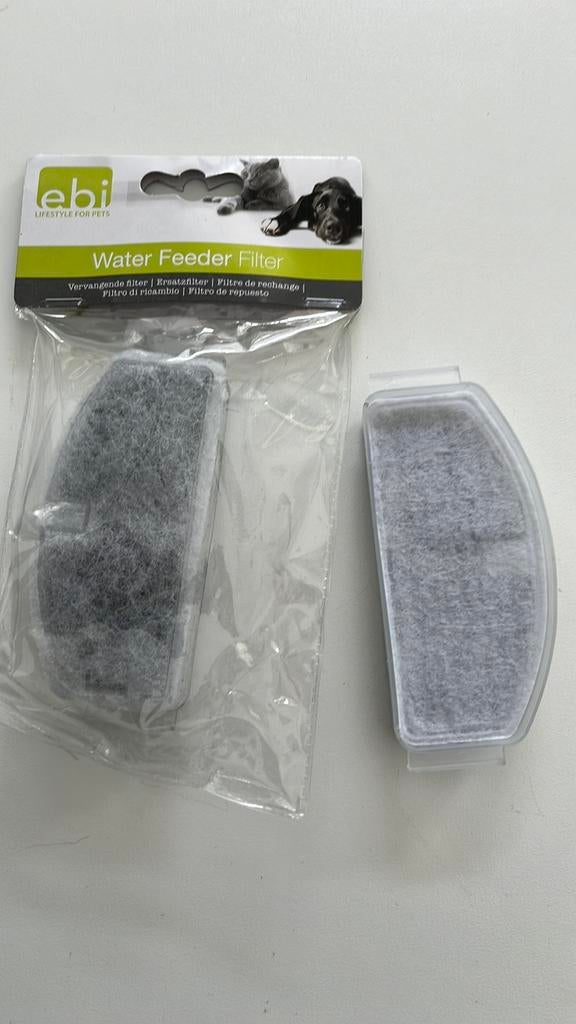 Waterfilter voor drinkfonteintje, Ophalen, Zo goed als nieuw