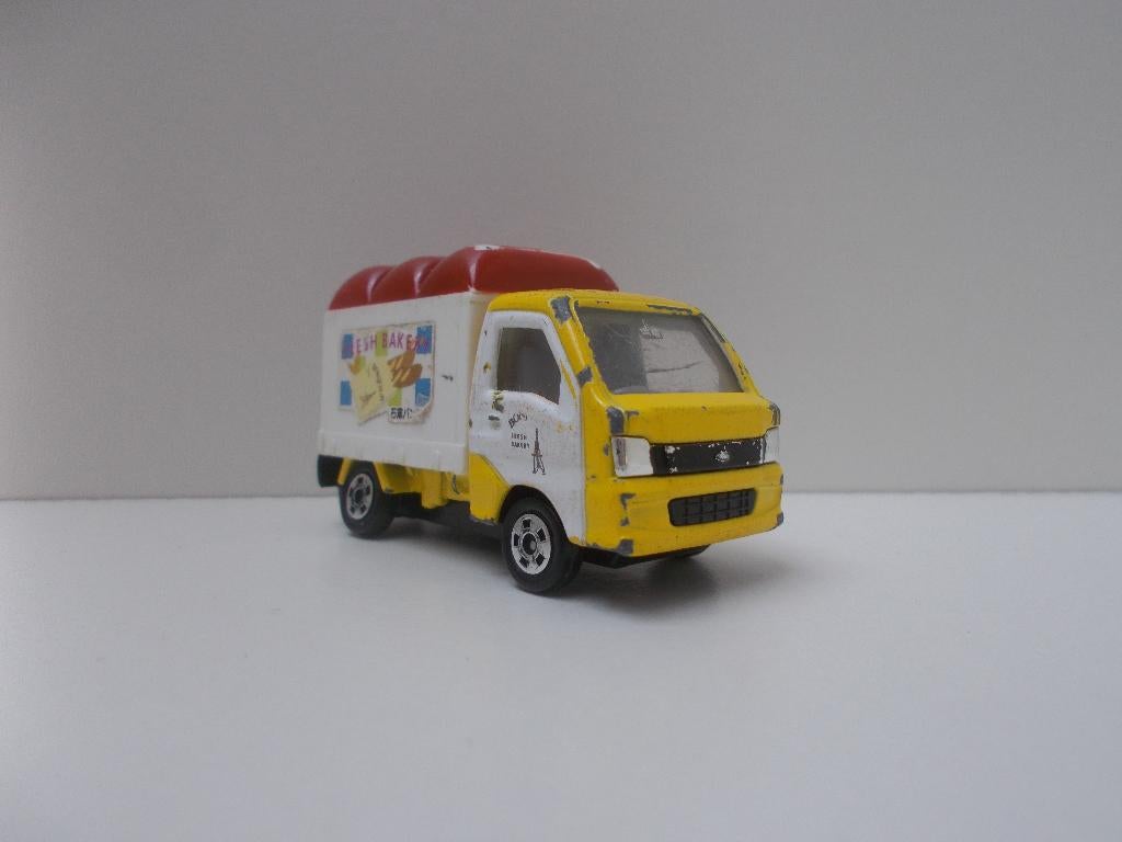 6472 Subaru Sambar Truck Tomica Tomy No 10, Ophalen of Verzenden, Gebruikt, Bus of Vrachtwagen