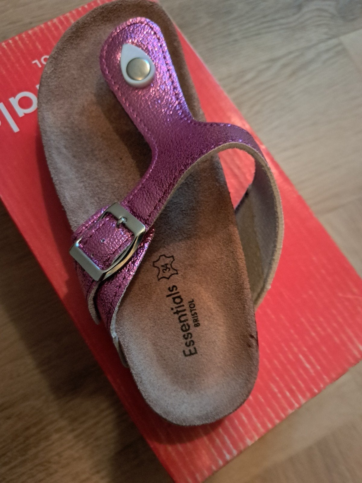 TEEN SLIPPERS NIEUW LEER MAAT 34 KLEUR METALLIC ROSE, Ophalen of Verzenden, Nieuw, Meisje, Overige typen