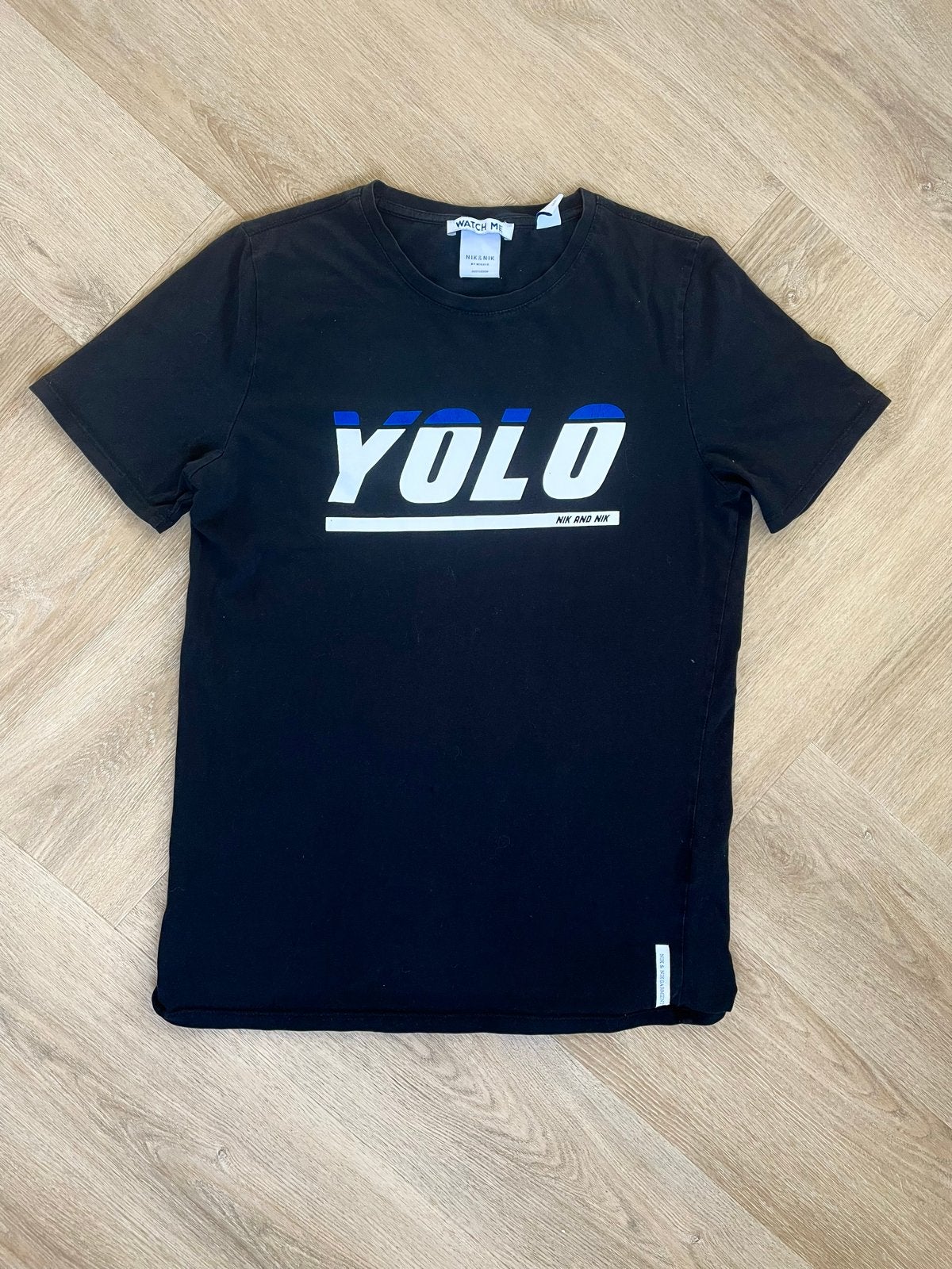 Nik&Nik Zwart T-shirt YOLO maat 176, Verzenden, Zo goed als nieuw, Jongen, Shirt of Longsleeve