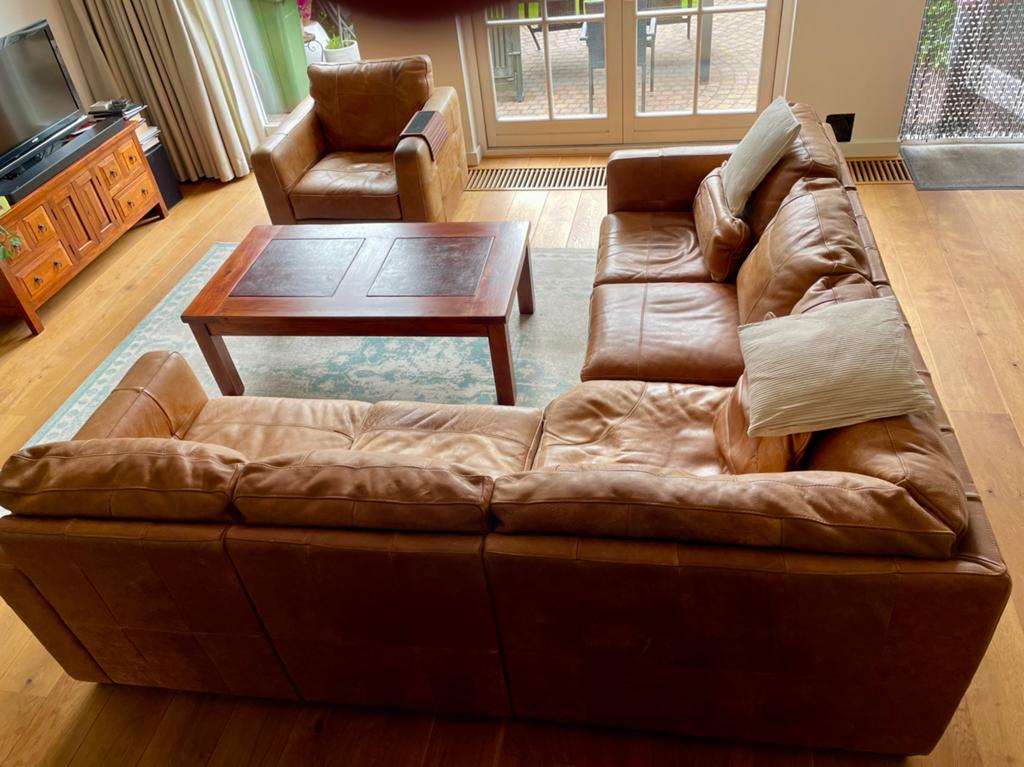 Hoekbank en fauteuil leer gratis af te halen, Huis en Inrichting, Banken | Complete zithoeken, Ophalen, Gebruikt, Leer