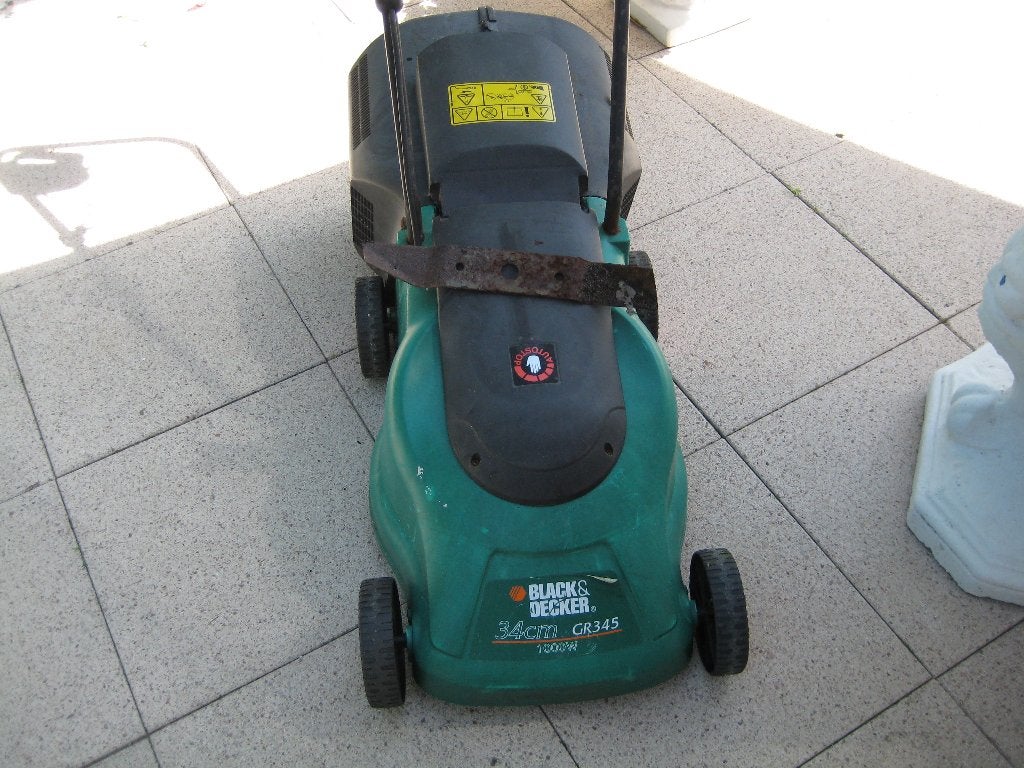 Goede grasmaaier  black en decker, Tuin en Terras, Overige Tuin en Terras, Ophalen, Gebruikt