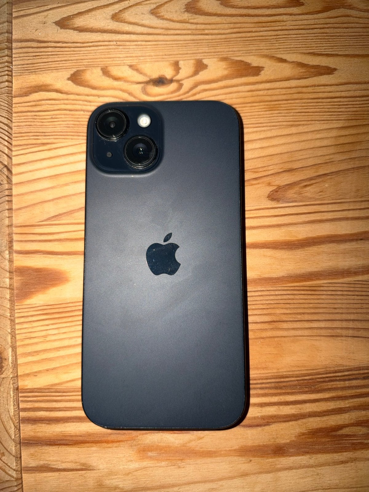 Apple iPhone 15 128GB Zwart - zeer goede staat - E-sim only