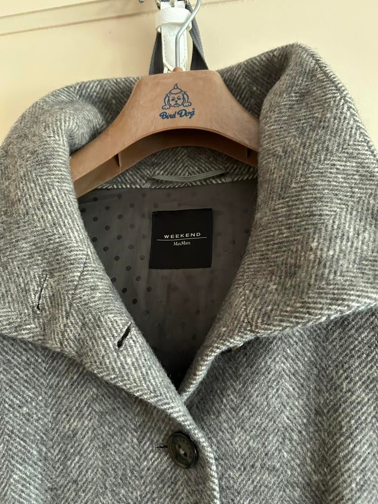 Prachtige designer jas van MaxMara weekend, Kleding | Dames, Jassen | Winter, Ophalen of Verzenden, Zo goed als nieuw, Maat 38/40 (M)