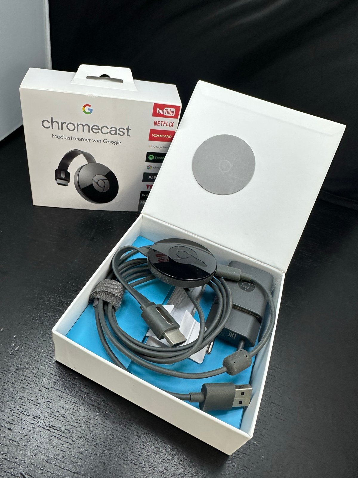 Google Chromecast Mediaspeler 2e gen -Stream films en series, G, Verzenden, Zo goed als nieuw, Zonder harde schijf