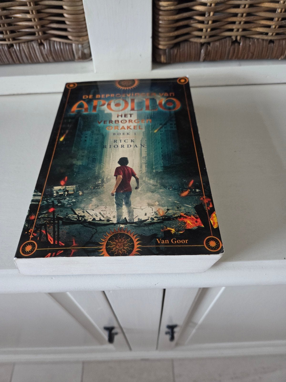Rick Riordan - Het verborgen orakel, Boeken, Ophalen of Verzenden, Gelezen, Rick Riordan