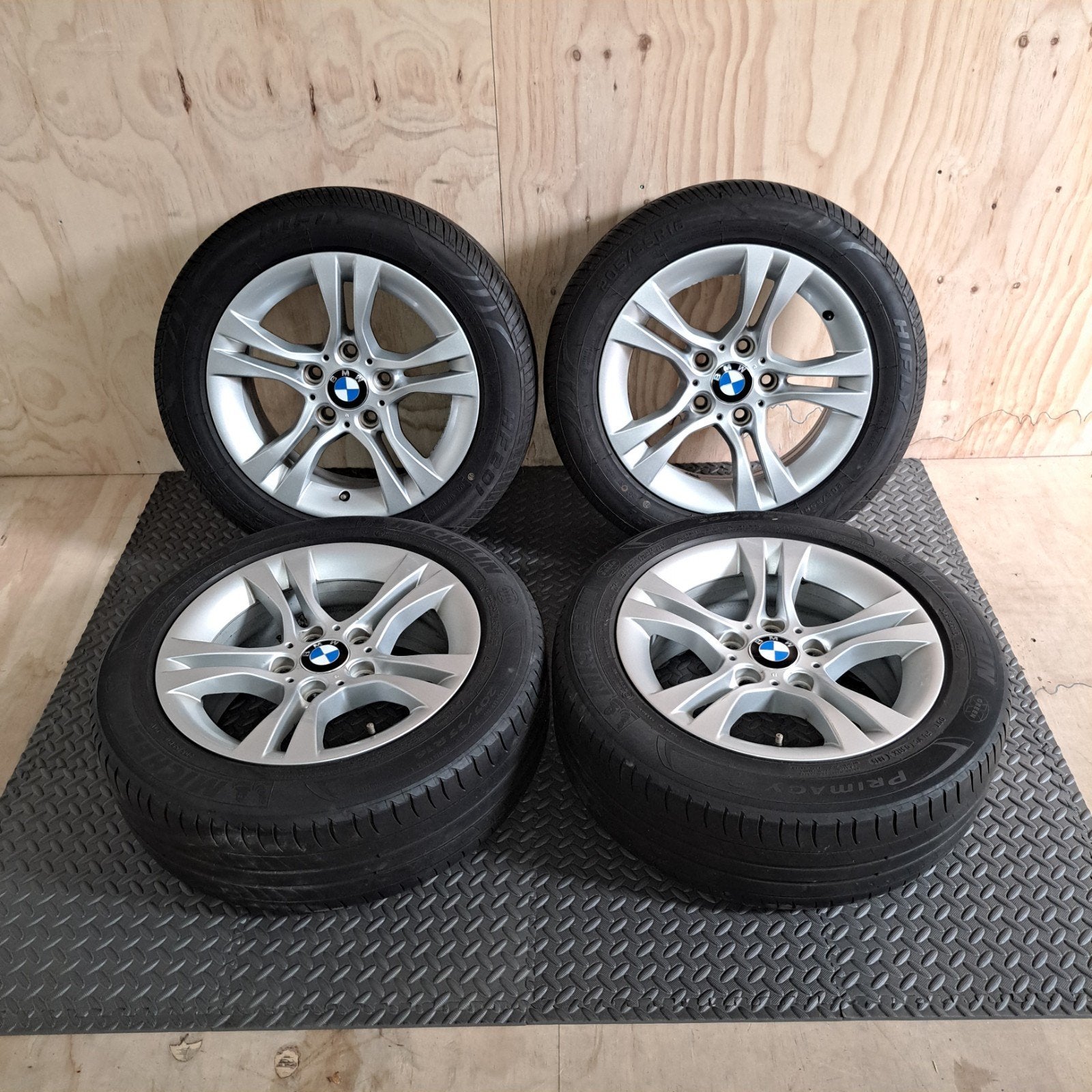 Originele 16" BMW Styling 268 Velgen + Banden, Ophalen, Gebruikt, -, Banden en Velgen