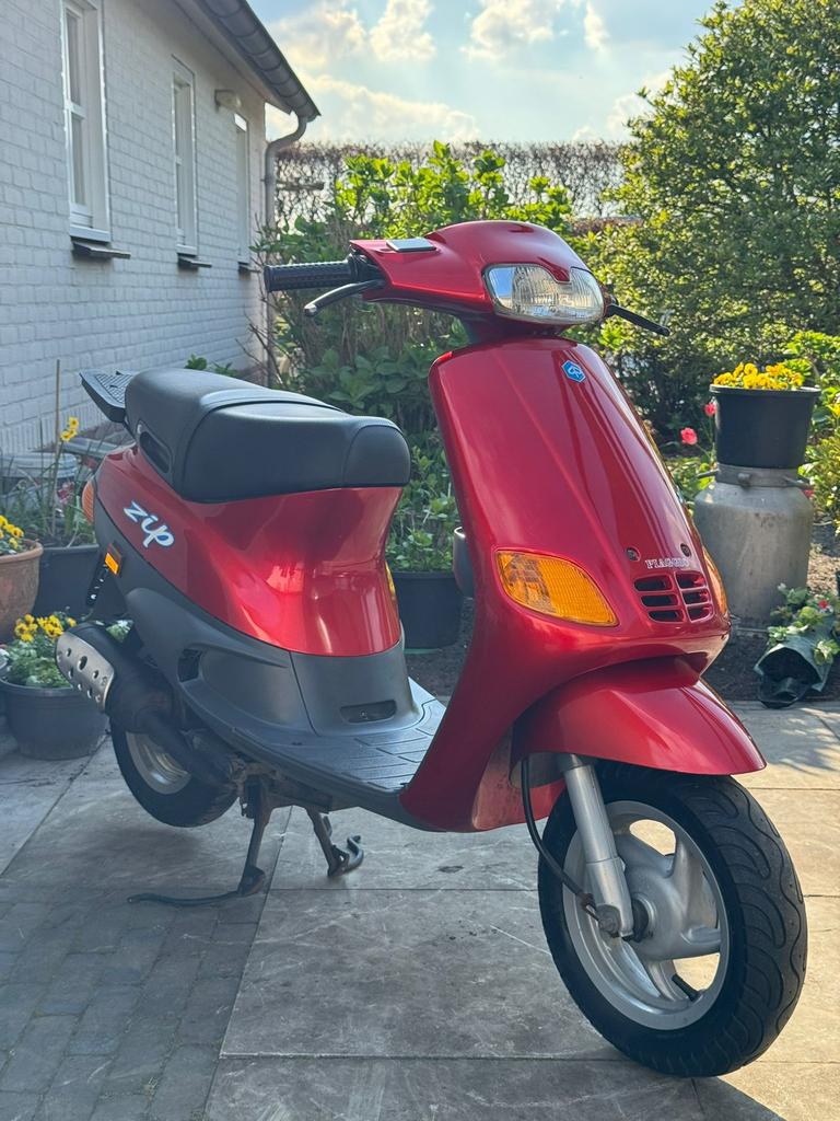 ⭐️Piaggio zip type 50cc 2 takt in zeer nette staat!⭐️