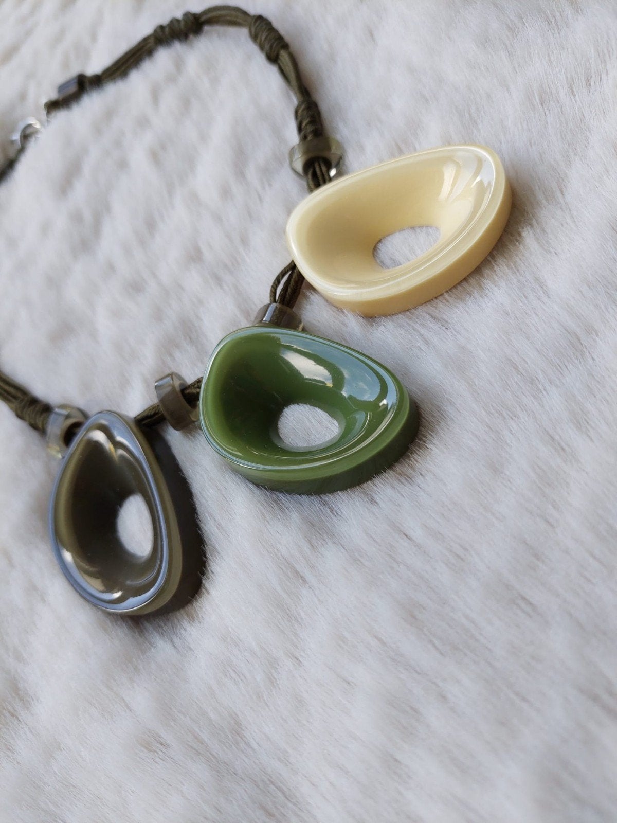 Zsiska ketting, Ophalen of Verzenden, Zo goed als nieuw, Overige kleuren, Overige materialen