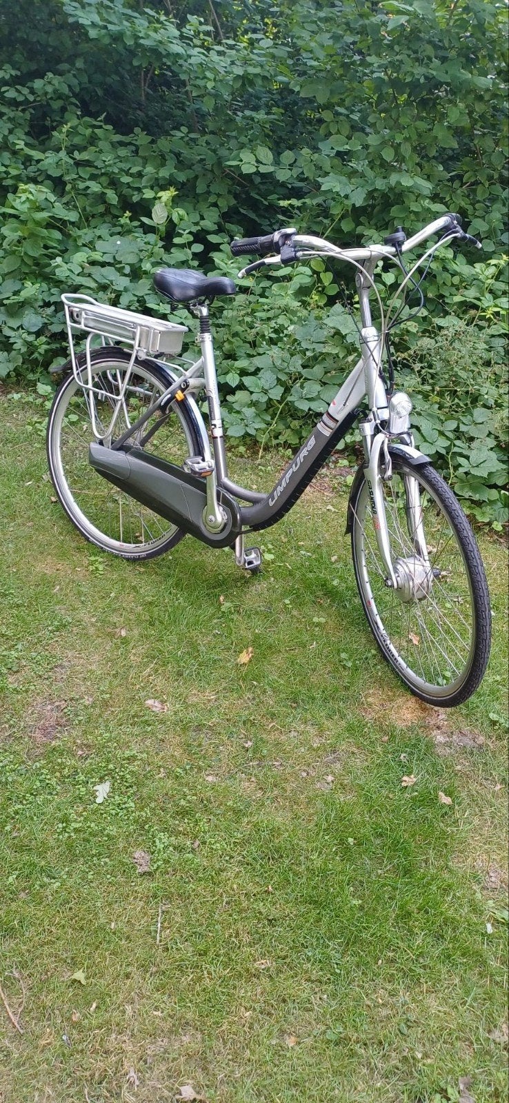 Elektrische fiets LIMBURG 28" D55. 7v Dames fiets, Gebruikt, Versnellingen, Trommelrem, Ophalen