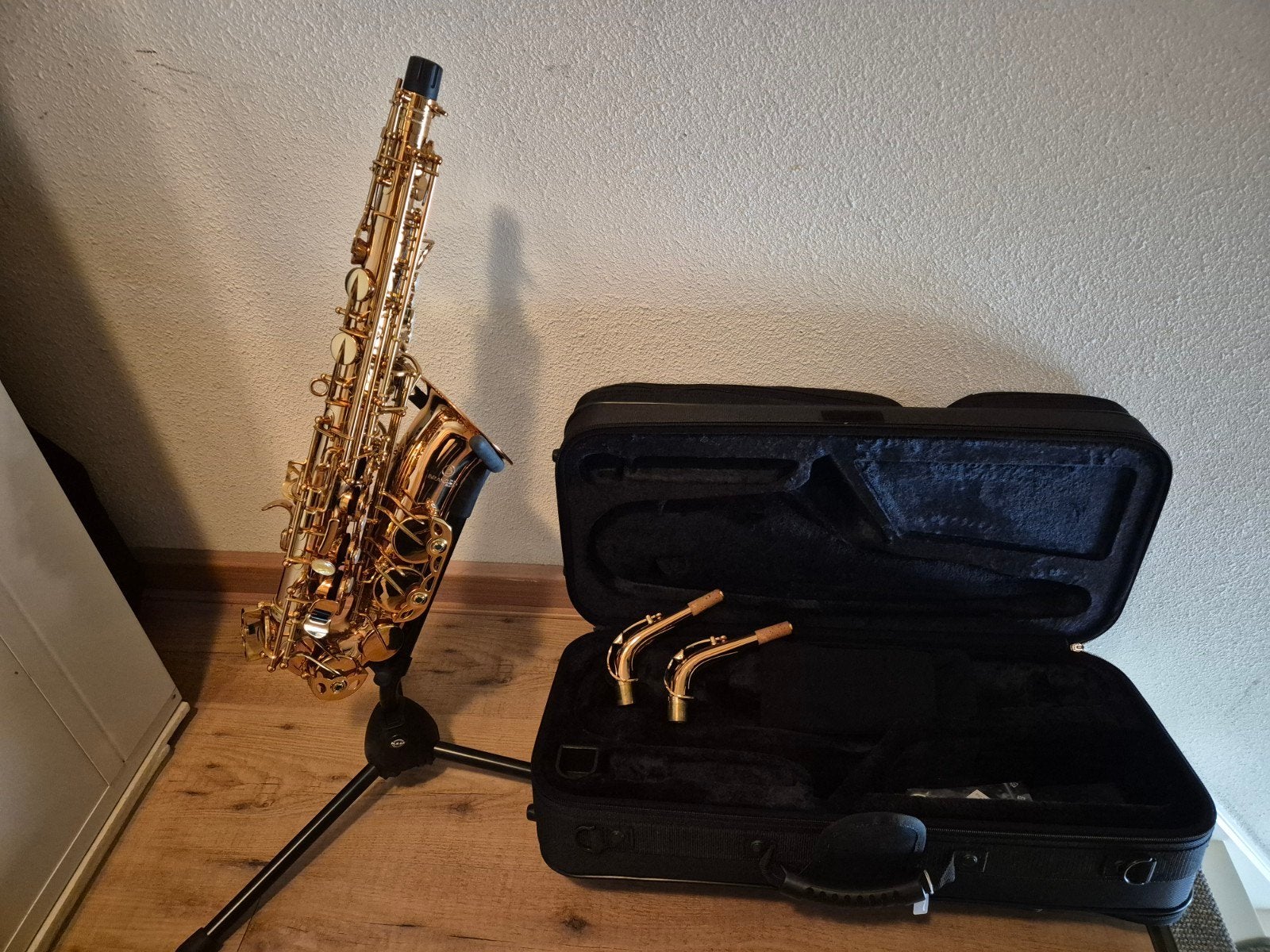 Alt en Tenor saxofoon - Nieuw - incl. luxe case, Muziek en Instrumenten, Blaasinstrumenten | Saxofoons, Ophalen, Nieuw, Met koffer
