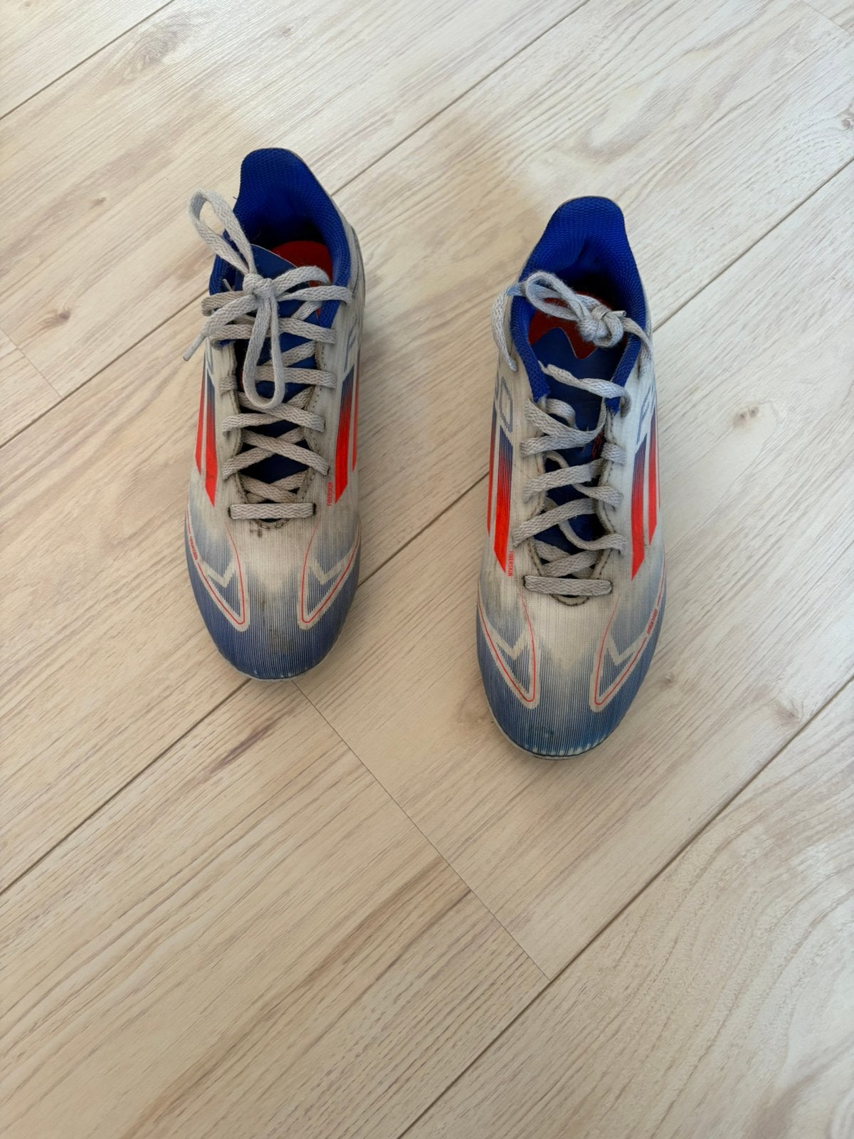 Adidas F50 voetbalschoenen, Maat S, Ophalen, Gebruikt, Schoenen