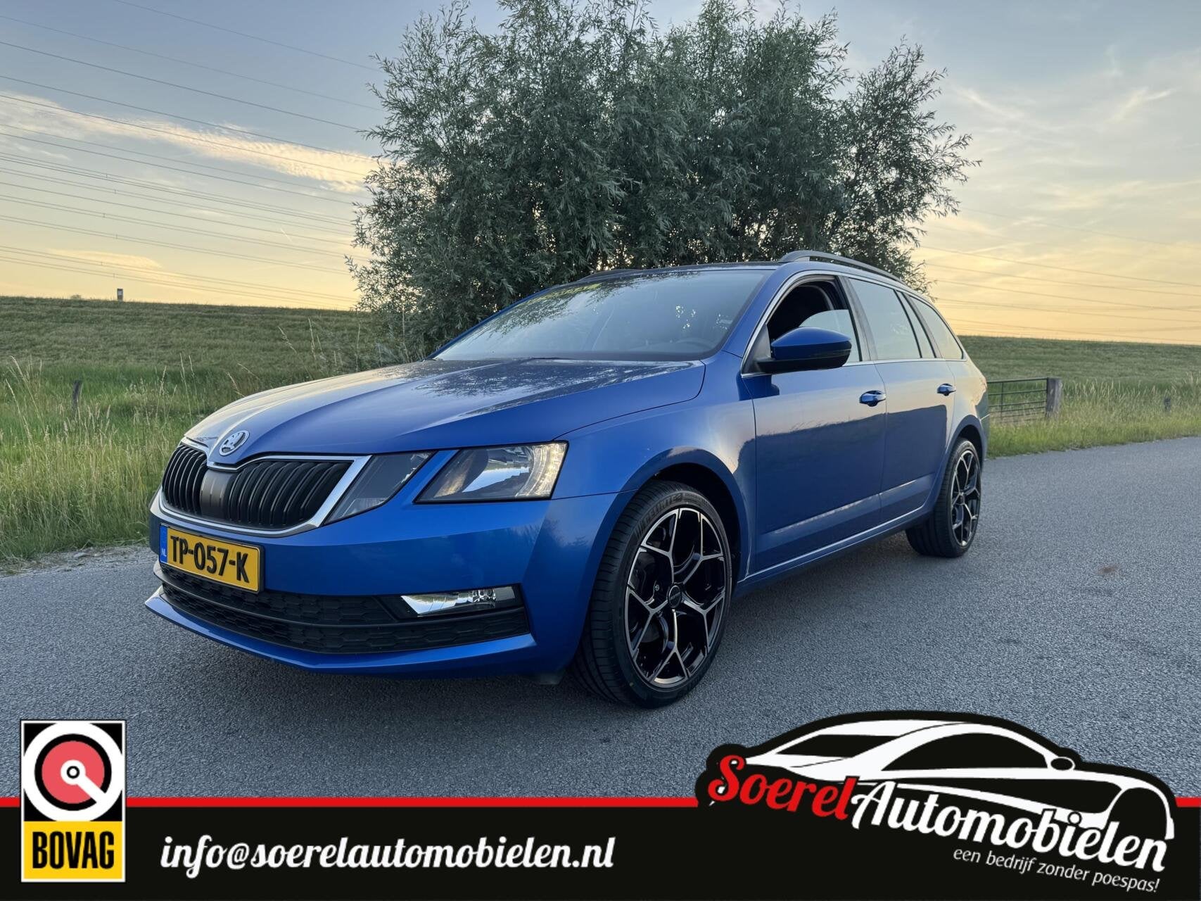 Skoda Octavia Combi TSI automaat Greentech Ambition Business, Gebruikt, Euro 6, Met garantie (alle), Blauw