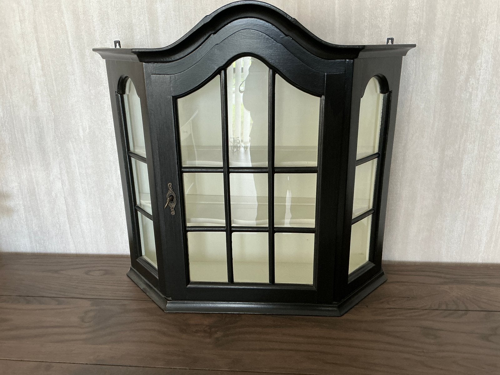 Prachtig zwart gerestyled wandvitrinekastje 58x53x16,5 (KWF), Huis en Inrichting, Ophalen, 50 tot 100 cm, Minder dan 100 cm, 25 tot 50 cm