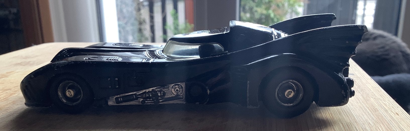 Oude Batman auto Ertl  Batman zit achter het stuur 13.5 cm, Ophalen of Verzenden, Gebruikt, Auto