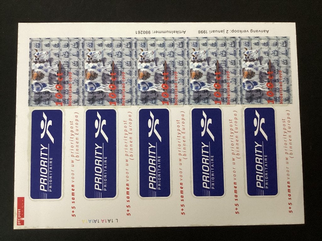 1998, Priorityzegels Koe, 1747, vel met 5 zegels gegomd, Verzenden, Na 1940, Postfris