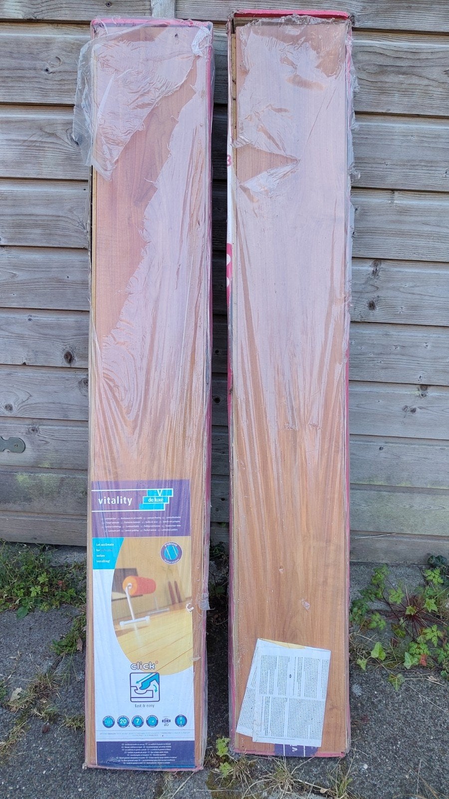 Nieuw laminaat V-groef eik, 2 pakken (ca. 4 m²), Ophalen, 50 tot 150 cm, Nieuw, Minder dan 5 m²