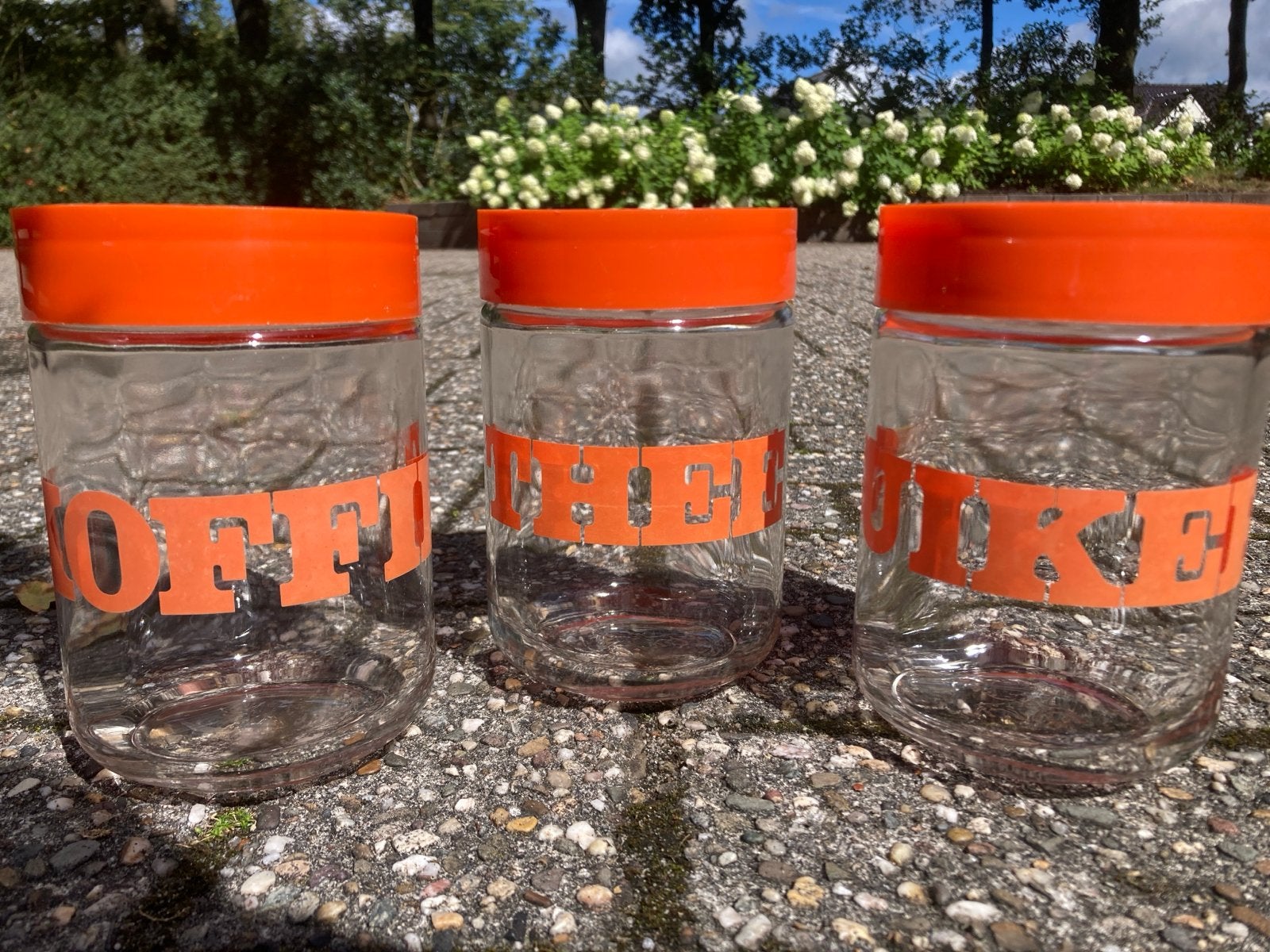 Vintage glazen bewaarbussen oranje deksel, Ophalen of Verzenden, Huis en Inrichting