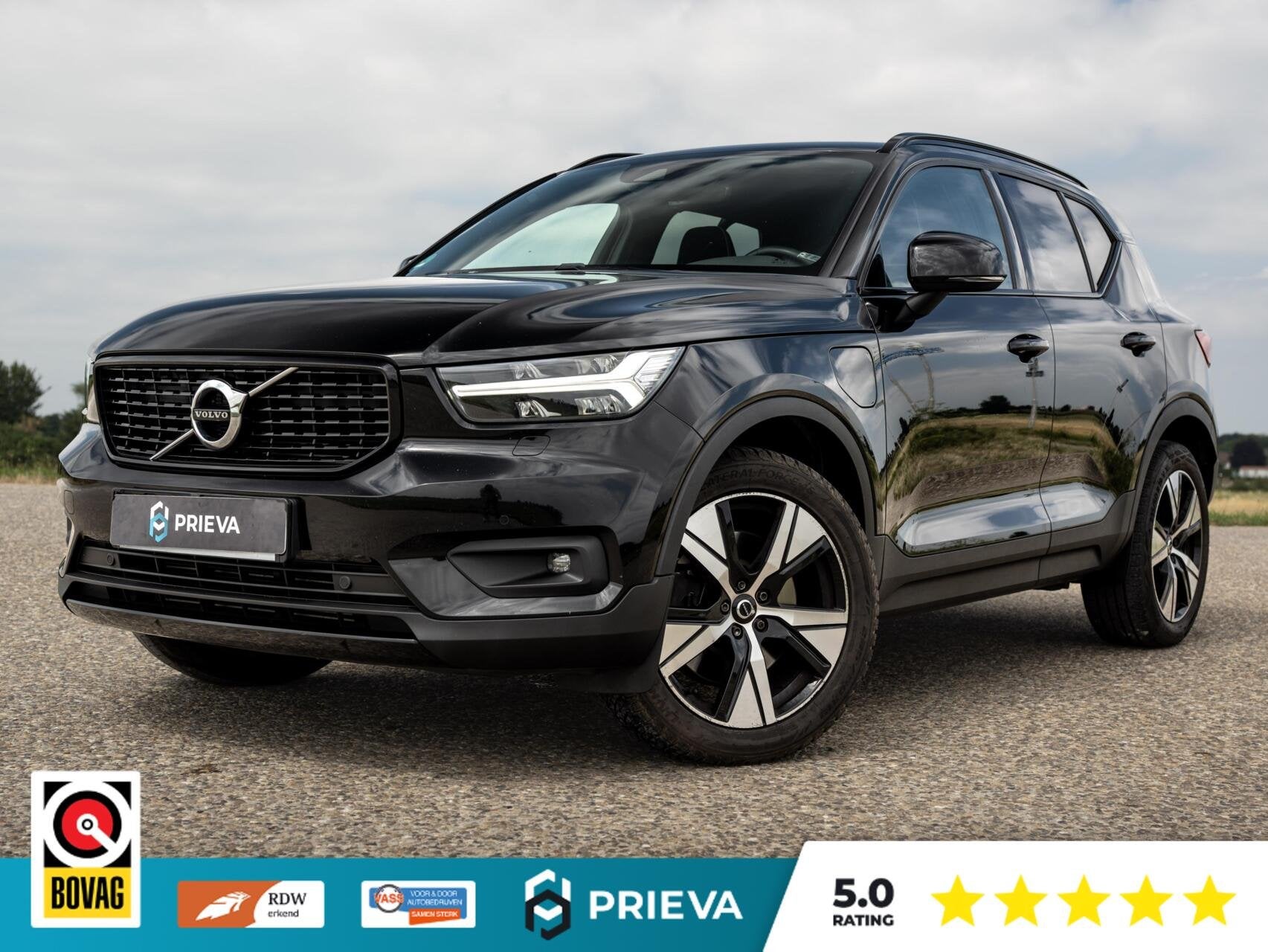 Volvo XC40 Recharge Plug-in Hybrid T5 Twin Engine 2WD R-Desi, Dealer onderhouden, Zwart, Zwart, Plug-in hybride