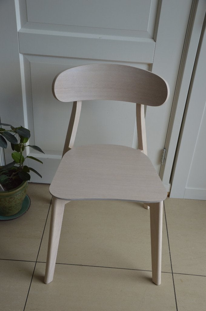 Kave Home houten eetkamerstoel SAFINA nog compleet nieuw!, Huis en Inrichting, Bruin, Kave Home, Nieuw, Ophalen of Verzenden