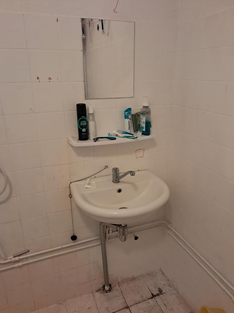 Wastafel met spiegel en plankje, Ophalen of Verzenden, Gebruikt