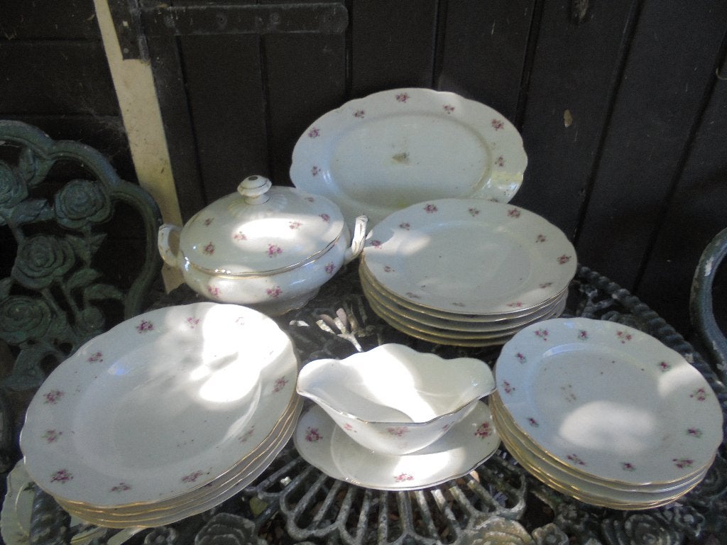 Dinerservies Schumann Bavaria kleine roze/paarse bloemetjes, Antiek en Kunst, Ophalen of Verzenden