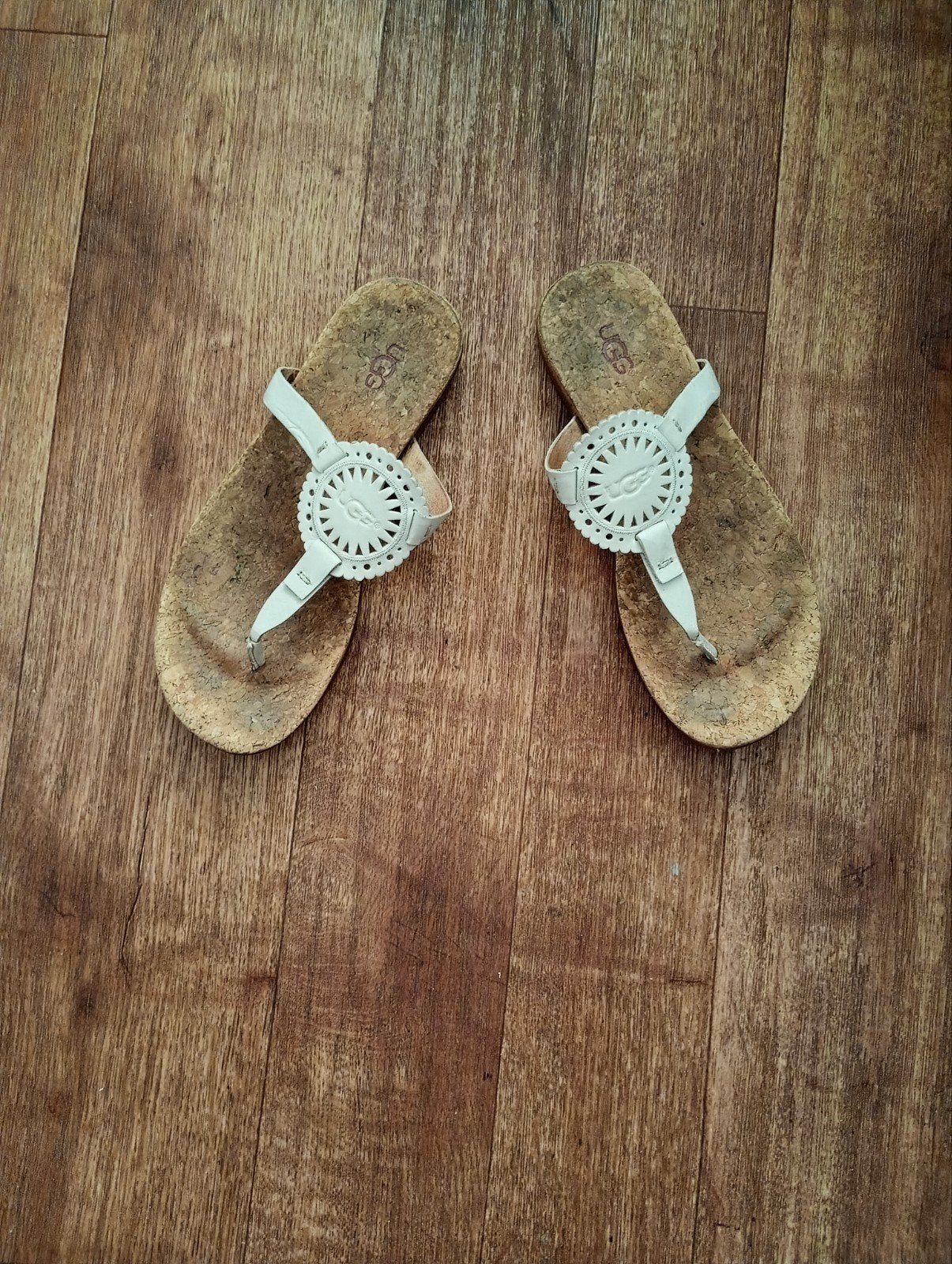 uggs leren slippers, maat 37 ,2x aangehad, Ophalen of Verzenden, Zo goed als nieuw, Zwart