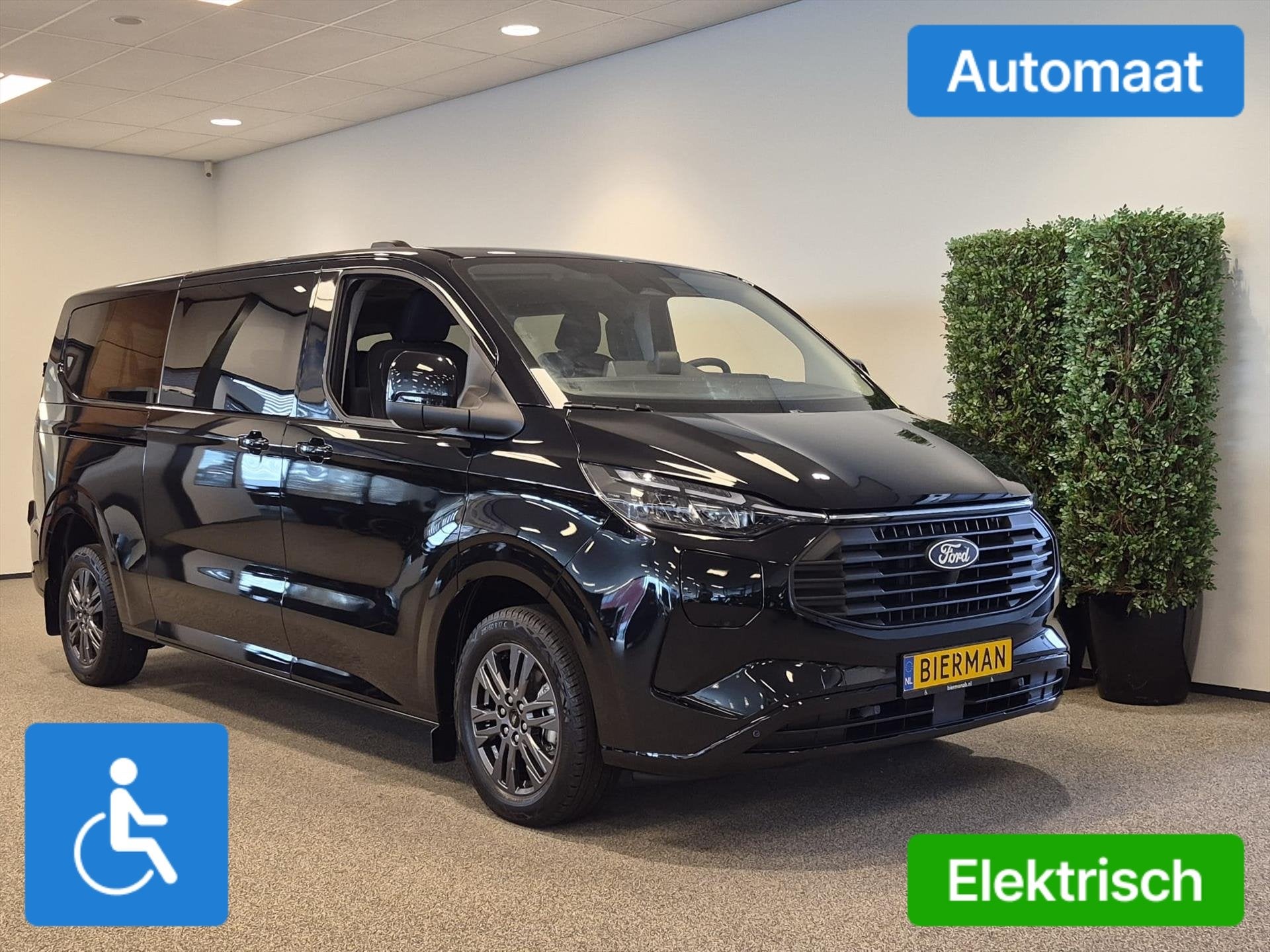 Ford Transit Custom L2H1 Rolstoelbus Automaat HYBRIDE 4+1 in, Auto's, Automaat, 12 maanden, Gebruikt, Zwart