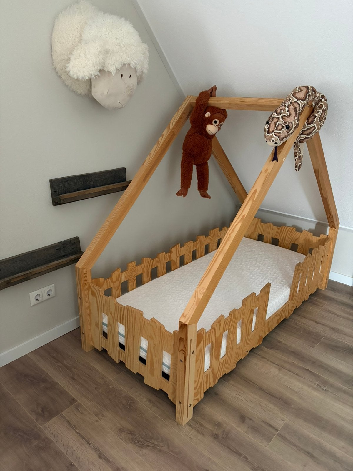 Bedhuisje, Ophalen, 85 tot 100 cm, Zo goed als nieuw, Matras