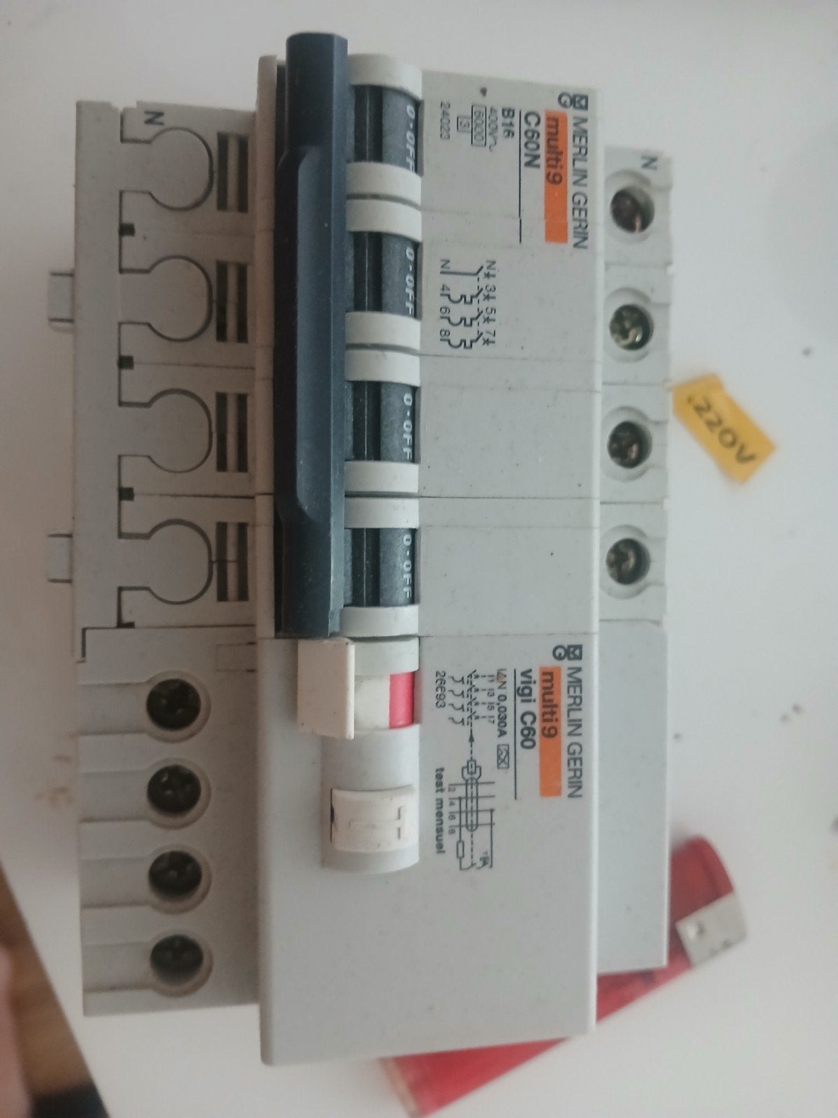 Merlin Gerin Multi 9 C60N B16 Aardlekautomaat, Ophalen of Verzenden