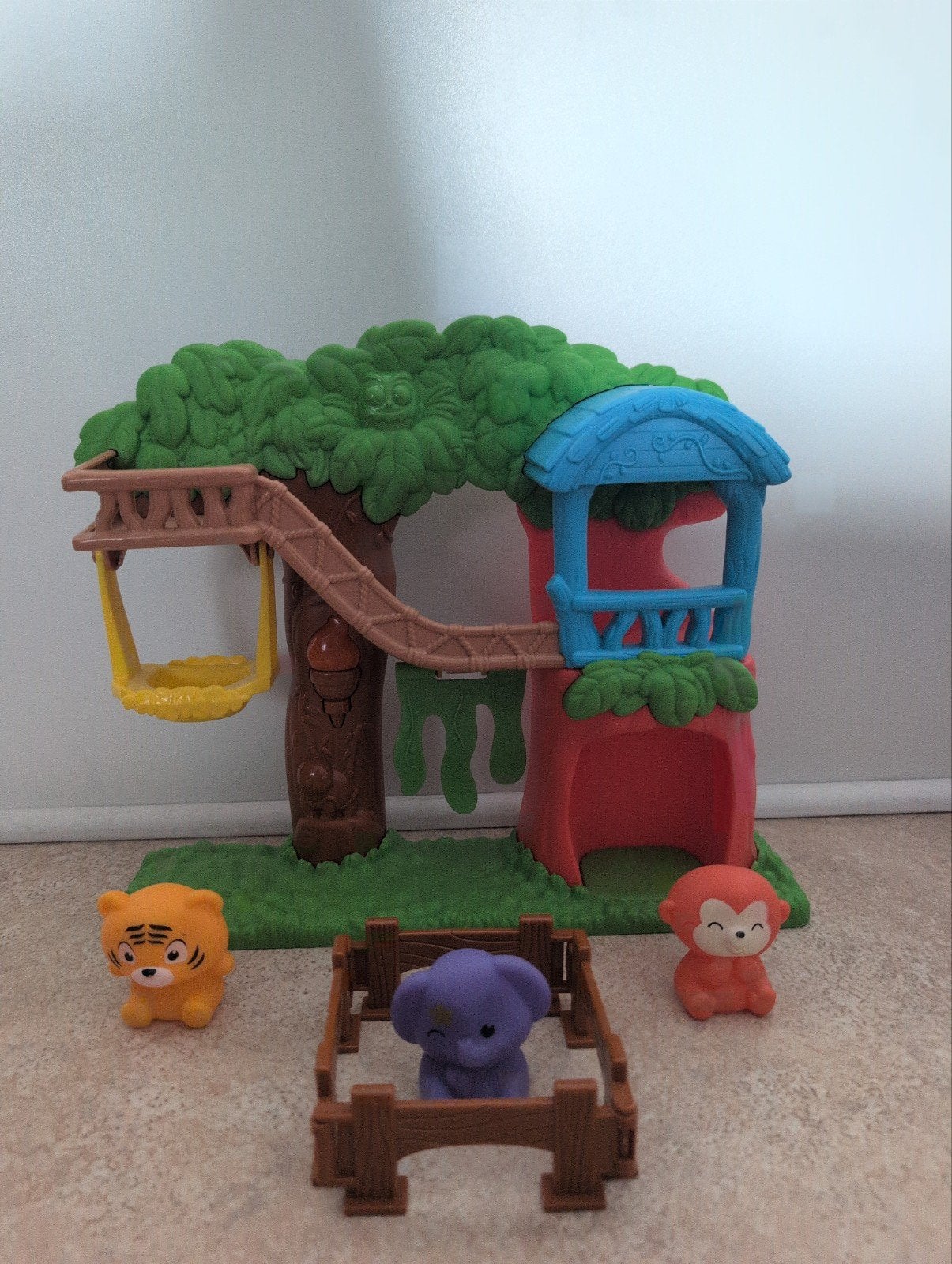 Boomhut speelset met jungle geluiden en dieren, Ophalen, Zo goed als nieuw, Jongen of Meisje