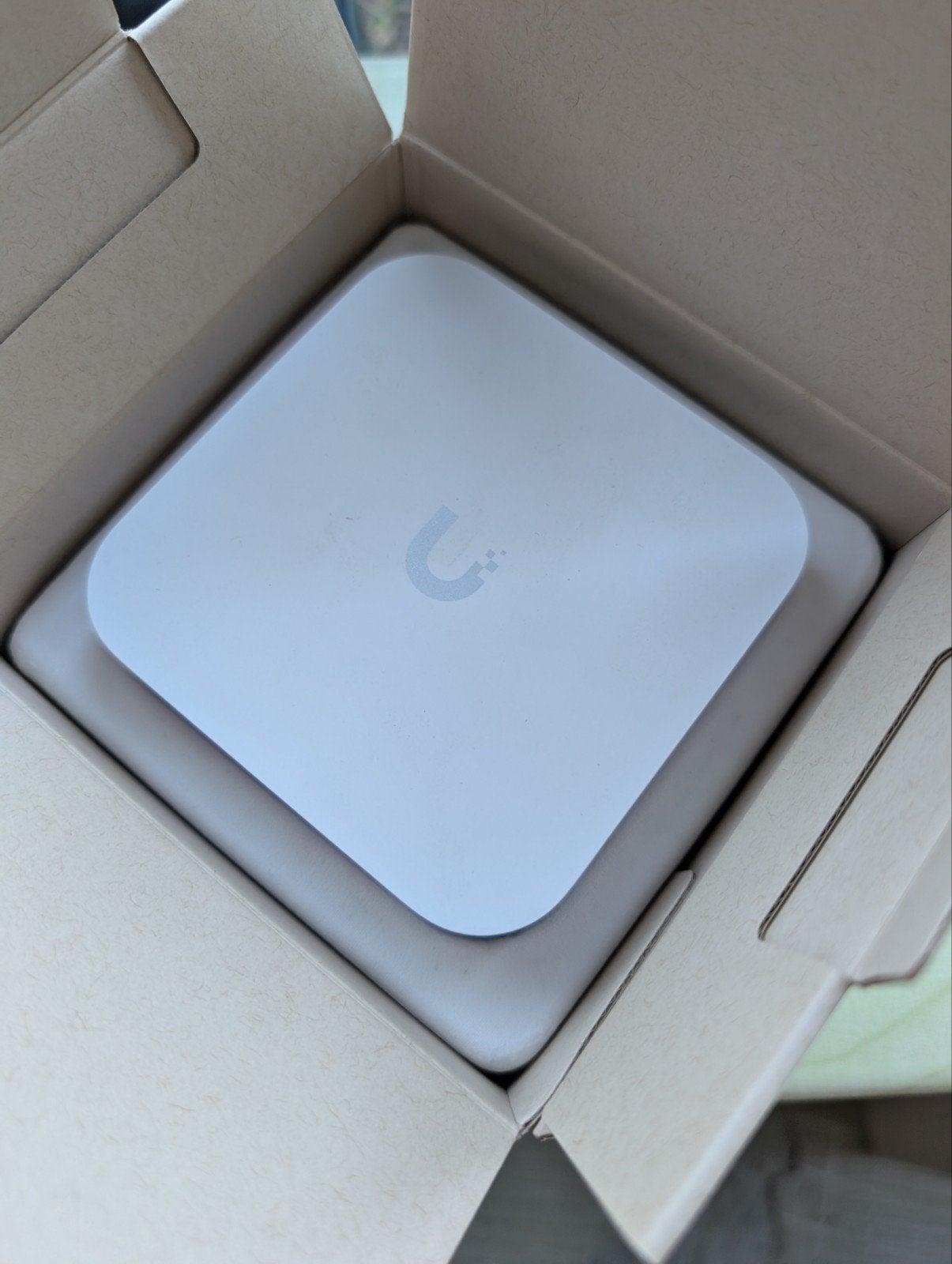 Ubiquiti UniFi UXG Lite Gateway - Zo goed als nieuw, Computers en Software, Routers en Modems, Ophalen of Verzenden