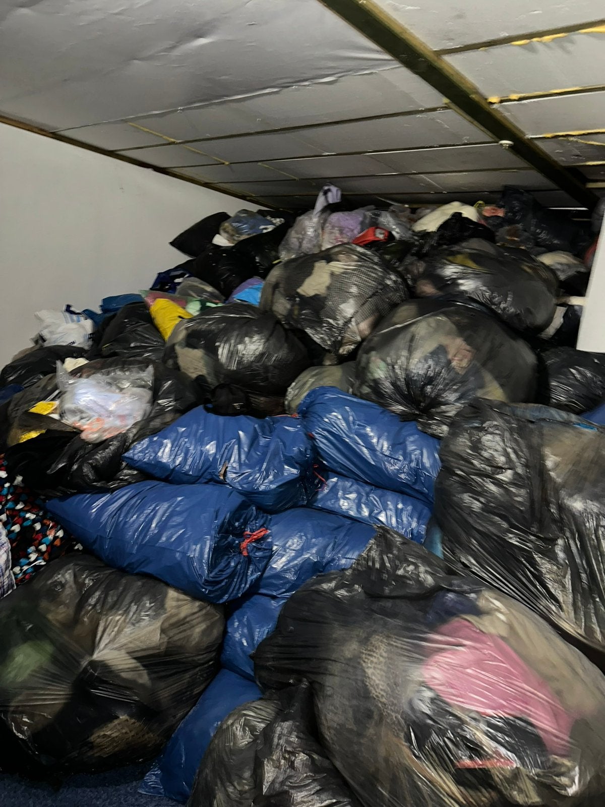 Partij Ongesorteerde Kleding €0.65 per KG, Diversen, Ophalen of Verzenden, Nieuw