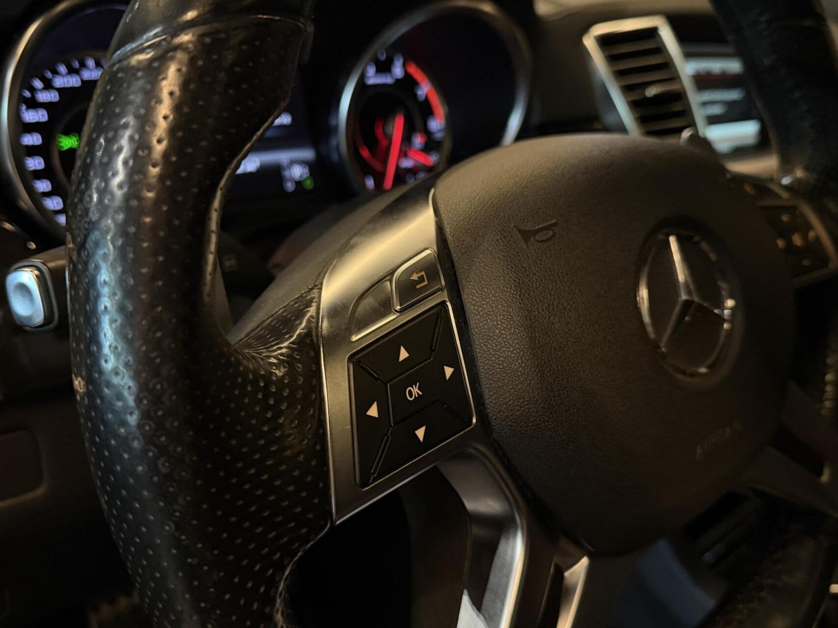 Foto 49 van Mercedes GL-klasse AMG 63 360",MASSAGE,7pers, trekhDealerOH