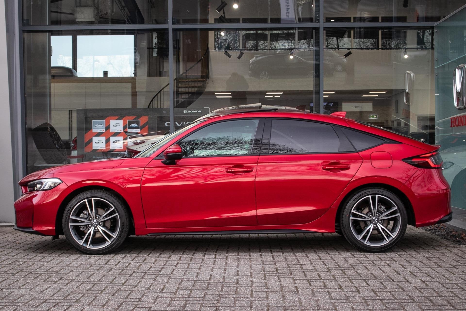 Honda Civic 2.0 e:HEV Advance - Cons. prijs rijklaar | Schui, Auto's, Honda, 1502 kg, Automatische klimaatregeling, Leder, Bedrijf